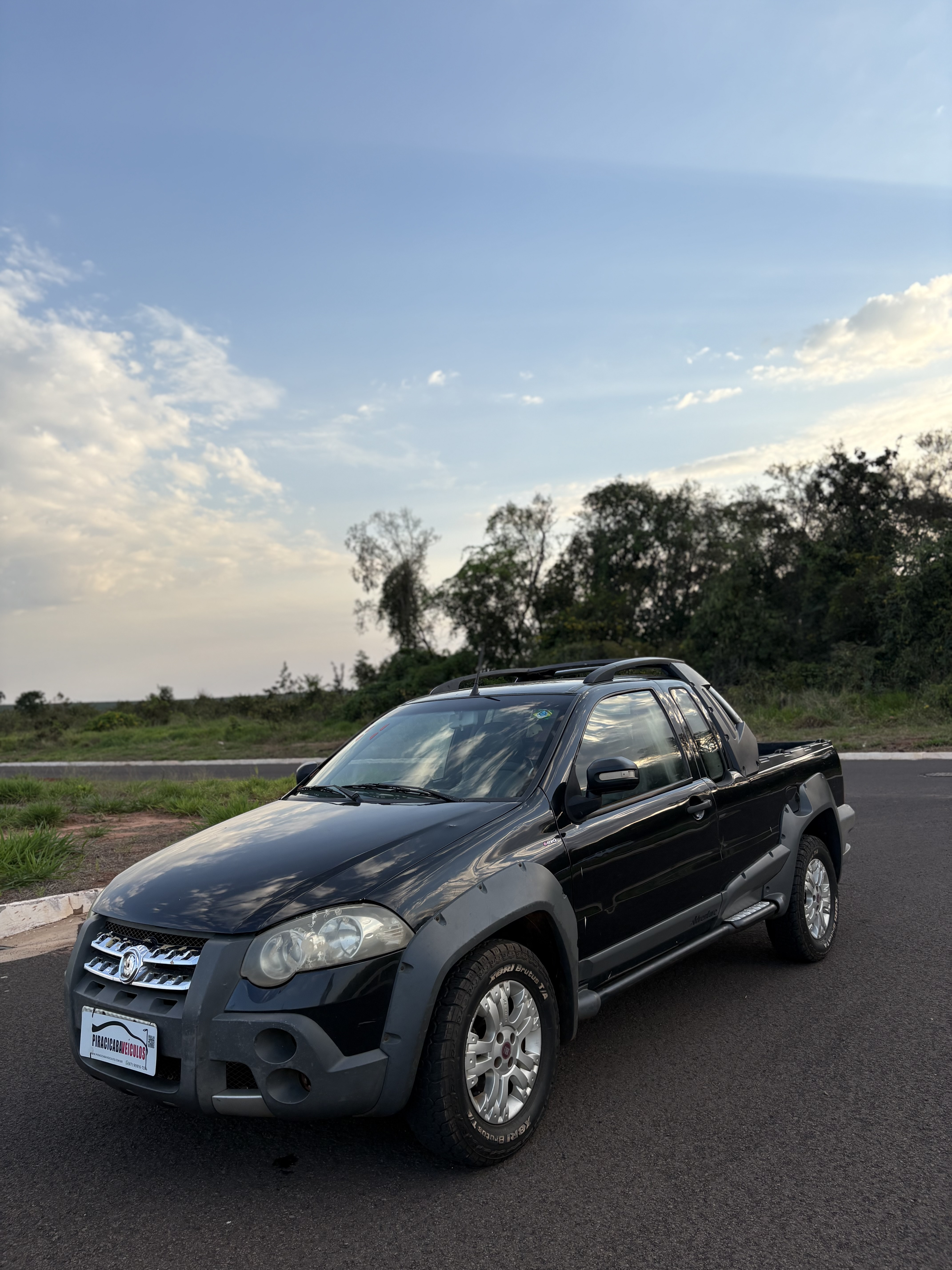 Fiat Strada Adventure1.8/ 1.8 LOCKER Flex CD 2011 Flex